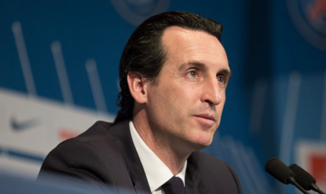 埃梅里展望欧冠1/4决赛：维拉对阵巴黎圣日耳曼是巨大挑战