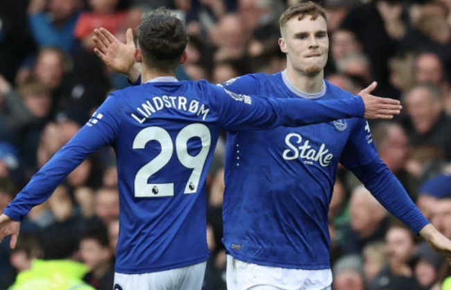 埃弗顿球员奥布赖恩：球队连续九场不败，球迷支持令人惊叹