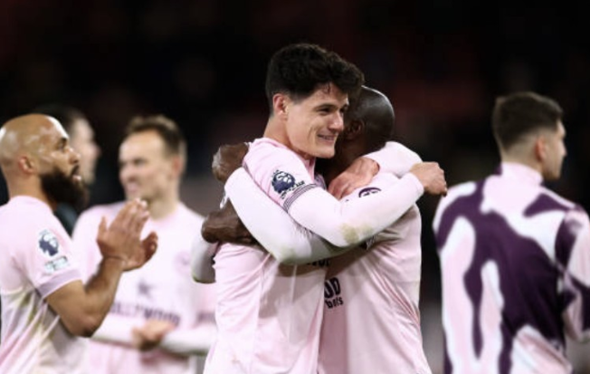 布伦特福德内尔高：紧张比赛需赢下，欧战资格可争取