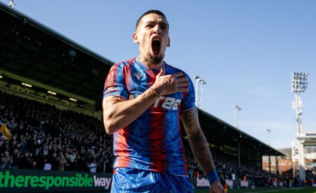 水晶宫后卫穆尼奥斯遭指控未支付65万英镑佣金