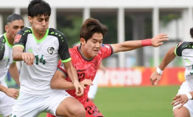 布莱顿即将签下韩国边锋尹棹泳