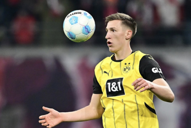 多特蒙德急于续约施洛特贝克，面临多家顶级俱乐部竞争