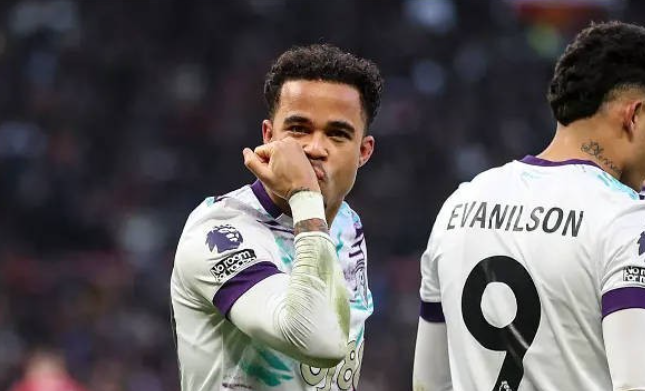 小克鲁伊维特：从阿贾克斯青训到寻求国家队证明，曾误判加盟巴萨捷径