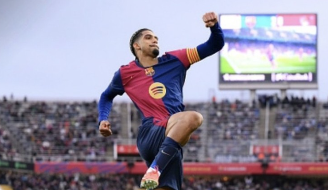 利物浦关注巴萨后卫阿劳霍，视其为范戴克继任者