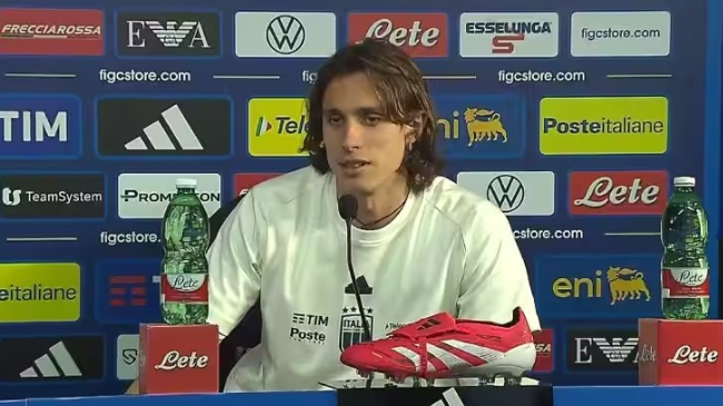 意大利后卫卡拉菲奥里谈欧国联1/4决赛：全力以赴迎接德国挑战