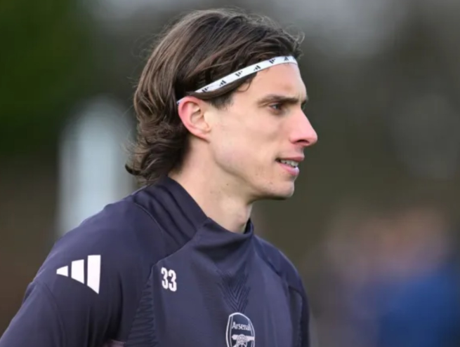 卡拉菲奥里渴望多面发展，视阿尔特塔为重要导师