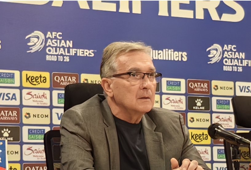 国足备战印尼生死战需多管齐下，教练组面临关键抉择