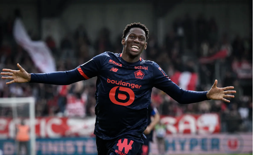 乔纳森-戴维夏窗转会要求曝光，多家俱乐部表示兴趣