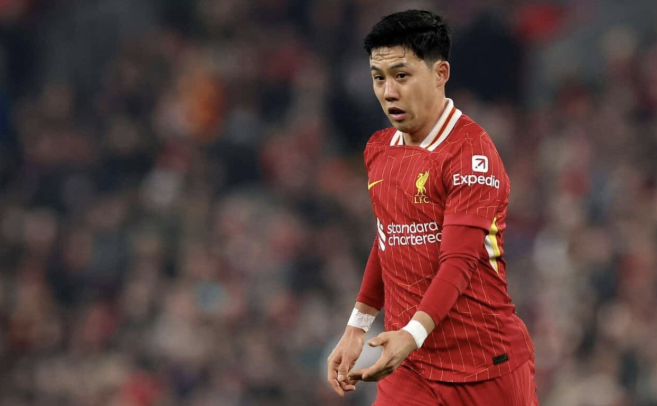 法兰克福计划夏季引进利物浦中场远藤航