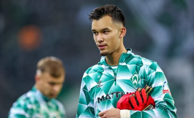 巴萨考虑签下巴克豪斯遭拒，球员渴望成为一号门将