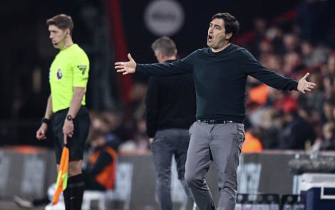 伯恩茅斯主帅伊劳拉：球队处于低谷，需专注改进