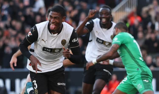 罗马求购瓦伦西亚中卫莫斯克拉，体育总监已接触经纪人