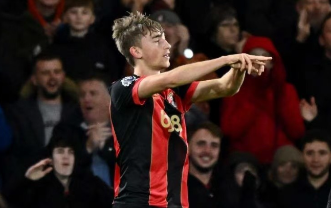 巴萨关注赫伊森，引援取决于阿劳霍去留