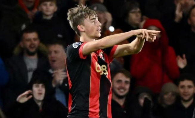 阿劳霍去留成巴萨引援赫伊森关键