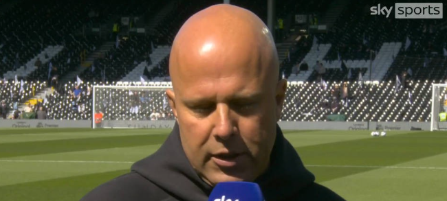 斯洛特谈利物浦失利：上半场失误致败，下半场虽好难挽颓势