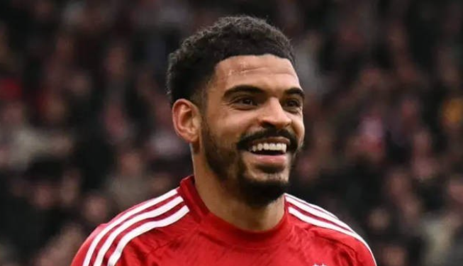 曼城夏窗寻德布劳内替身，吉布斯-怀特与维尔茨入候选名单