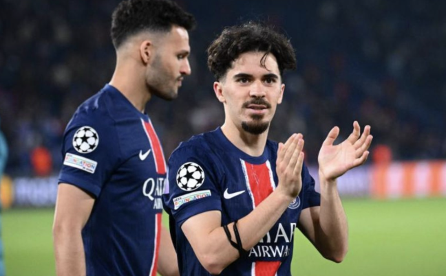 维蒂尼亚：巴黎圣日耳曼欧冠首回合告捷，次回合全力备战