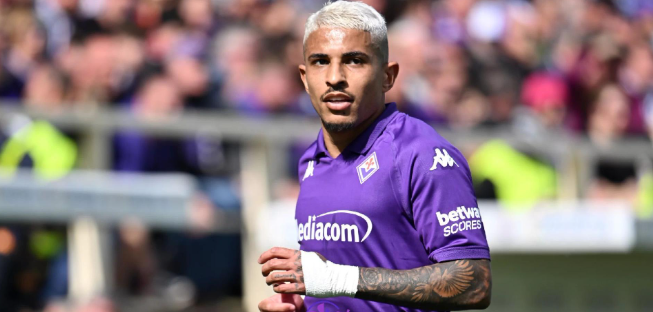 巴萨夏窗引援新动向：瞄准佛罗伦萨右后卫多多