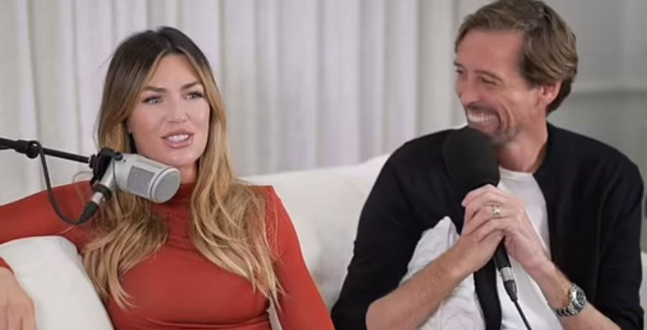 克劳奇自曝趣事：妻子误认利物浦门神阿利松为“她”