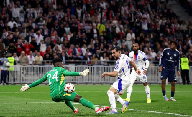 英超多队竞逐里昂天才谢尔基，性价比引援成焦点