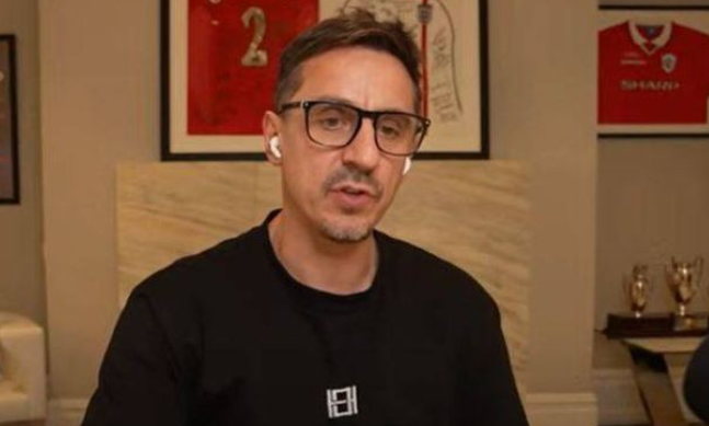 加里-内维尔谈曼市德比后反思：战术管理需平衡，冒险精神不可缺