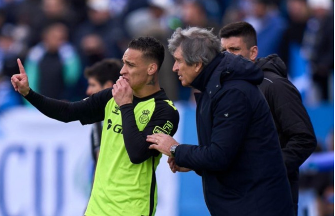 贝蒂斯力留安东尼，已与曼联开启谈判