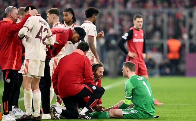 诺伊尔无缘拜仁战国米次回合，乌尔比希将继续镇守球门