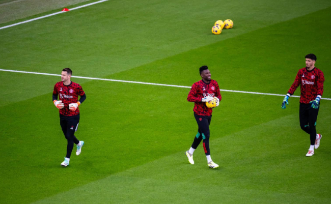 曼联门将危机四伏，欧联关键战前景堪忧