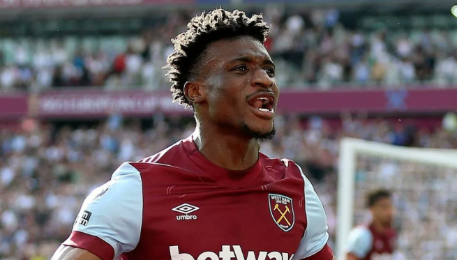 利物浦新帅斯洛特延续克洛普眼光，瞄准库杜斯8500万镑解约金