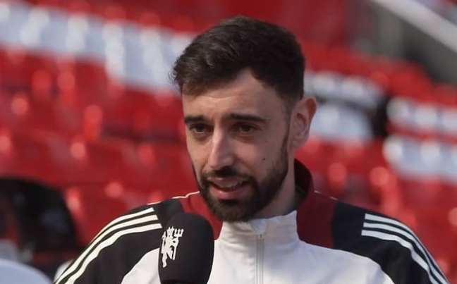 B费谈球迷支持与助威歌曲：歌声让我振作，荣誉属于红魔