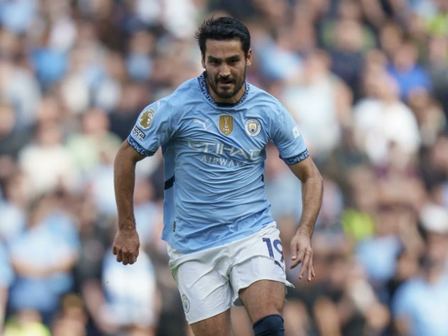 京多安谈球队目标与未来教练梦，展现全面足球人素养