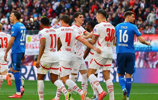 莱比锡为谢什科标价8600万英镑，英超多队与米兰竞相追逐