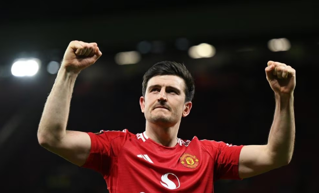 马奎尔：疯狂之夜，曼联逆转里昂书写传奇