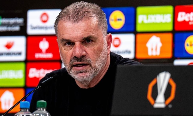 波斯特科格鲁：热刺晋级四强展现成熟，团结信念铸就成功