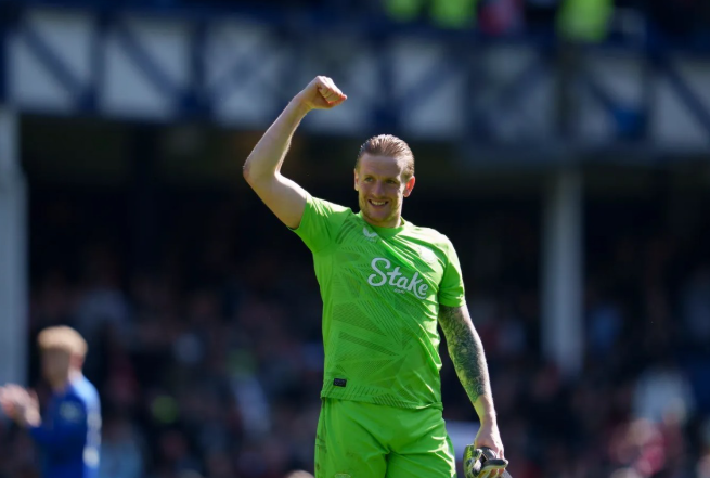 皮克福德展望埃弗顿战曼城，盛赞莫耶斯带来积极改变