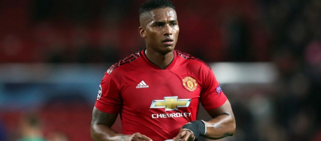 厄瓜多尔前国脚瓦伦西亚曾“非常接近”加盟皇马，因家庭留曼联