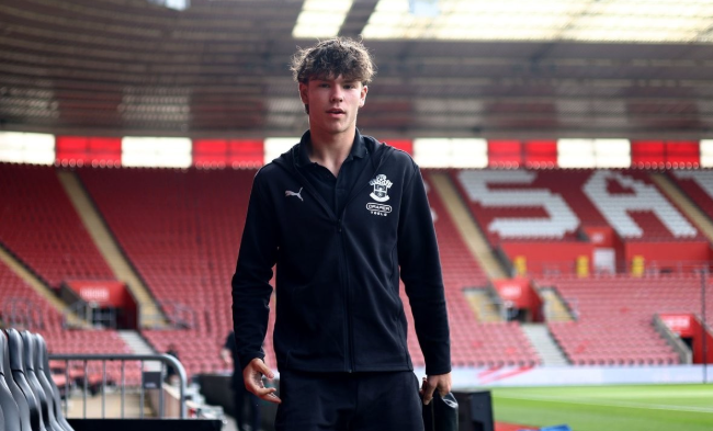 曼联若获欧冠资格将追迪布林，转会存变数