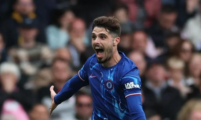 佩德罗 - 内托赛后采访：逆转富勒姆展球队性格，球迷支持至关重要