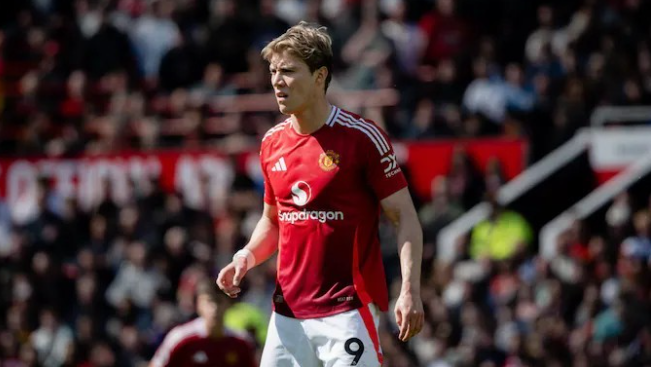 阿兰-希勒评霍伊伦：心态失衡，难担曼联前锋重任