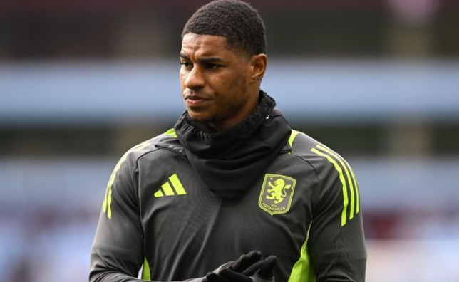 拉什福德现身伯明翰观战拳赛，未来去向引猜测