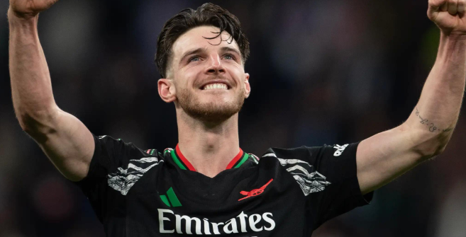 加拉盛赞赖斯欧冠表现，强调稳定性是关键