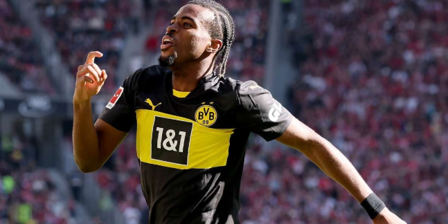 多特决定永久签下丘库埃梅卡，将与切尔西展开谈判