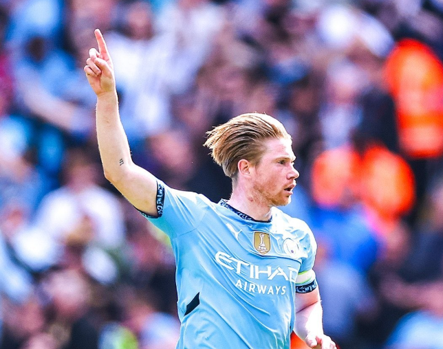 维拉有意引进德布劳内，比利时中场成多队争夺焦点