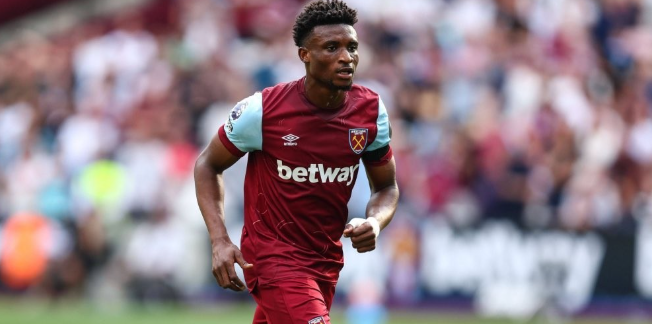 利雅得胜利1亿欧报价库杜斯，英超攻击手成沙特豪门引援目标