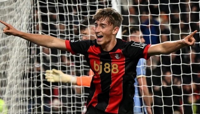 切尔西领跑赫伊森争夺战，马雷斯卡补强后防意图明显