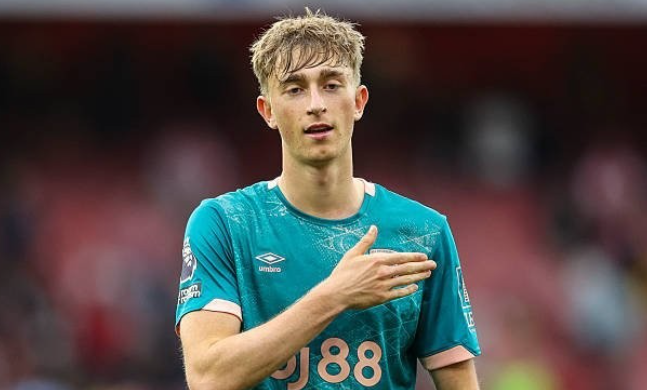 皇马引援加速，赫伊森有望世俱杯前加盟，阿诺德交易存变数