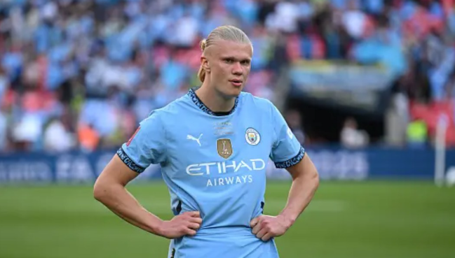 鲁尼批哈兰德让点缺乏杀手本能 对比梅罗：他们绝不会放过进球机会