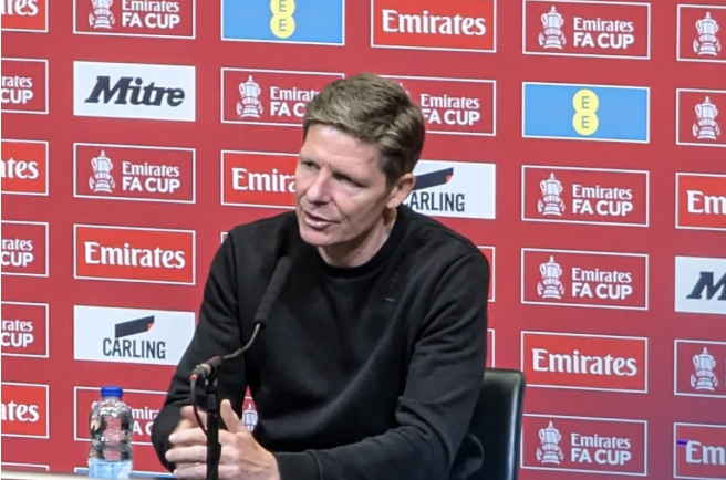 格拉斯纳率水晶宫首夺足总杯，誓言续写欧战新篇