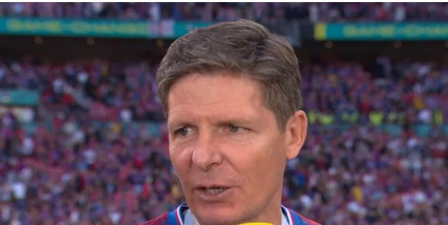 格拉斯纳揭秘水晶宫夺冠密码：极致防守+耐心反击，历史性胜利源自战术纪律与团队精神