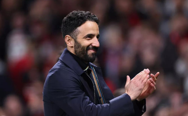 欧冠资格成曼联夏窗引援分水岭：晋级可豪掷1.54亿镑抢库尼亚，出局则转攻潜力新星